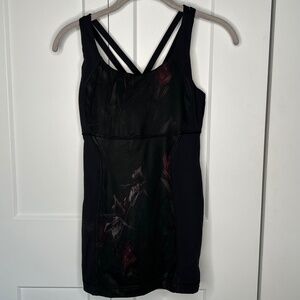 Lululemon Energy Floral Cross Strap Tank Top Women's Size 6